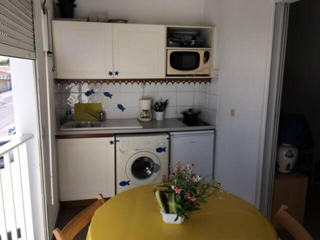Ravissant Duplex A Saint Francois Apartment Bagian luar foto